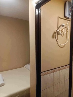 Phòng Tiêu chuẩn | Màn/rèm cản sáng 