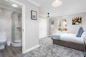 Classic Apartment, 2 Bedrooms, Non Smoking - Iona Residence - Donnini Apartments (Ayr)