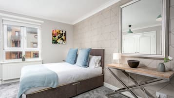 Klassiek appartement, 2 slaapkamers, niet-roken | 2 slaapkamers, individueel gedecoreerd, individueel gemeubileerd