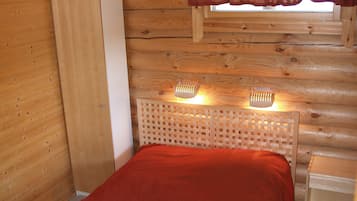 1 多间卧室、办公桌、熨斗/熨衣板、免费婴儿床