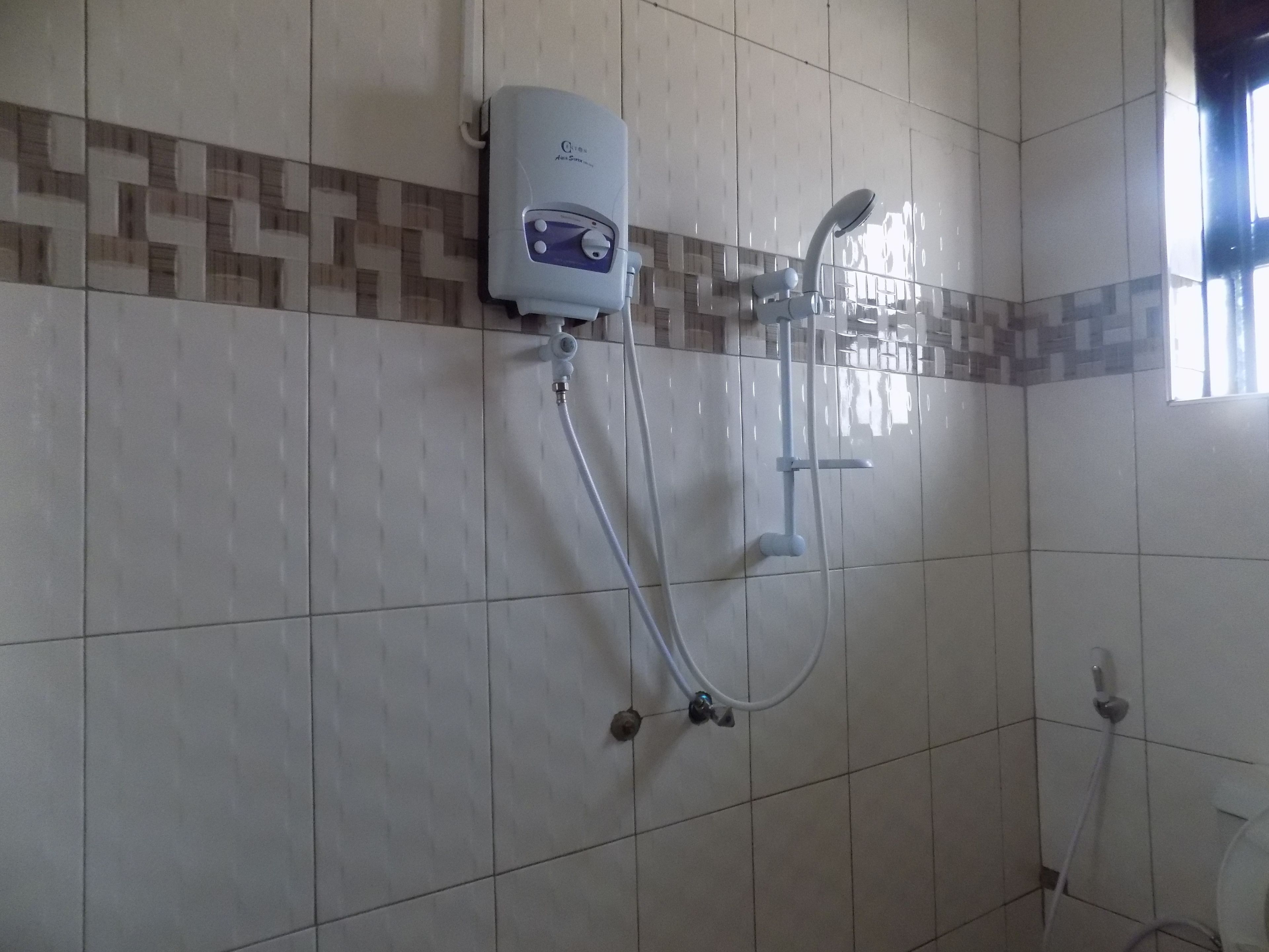 Bathroom shower