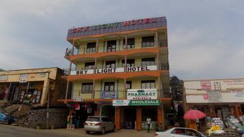 ด้านหน้าที่พัก