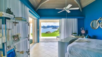 14 bedrooms, bed sheets