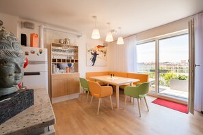 Panoramic Apartment, Terrace (Sauna, Whirlpool) | Living room