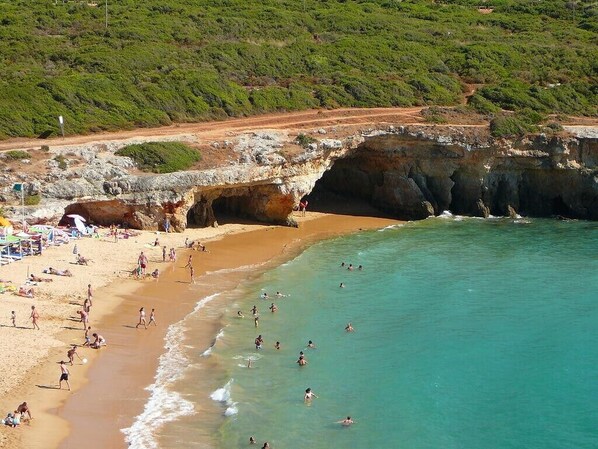 Beach nearby, sun-loungers, beach towels - Sun terrace with beautiful sea views, 4 beautiful beaches, quiet location (Ferragudo)