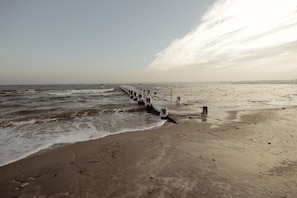 On the beach - Pension Strandhaus (Lübeck)