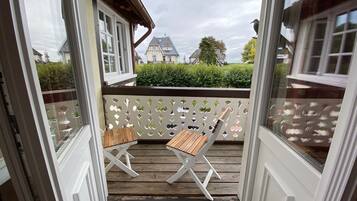 Doppelzimmer Balkon frische Seemannsbriese | Hochwertige Bettwaren, individuell dekoriert, individuell eingerichtet