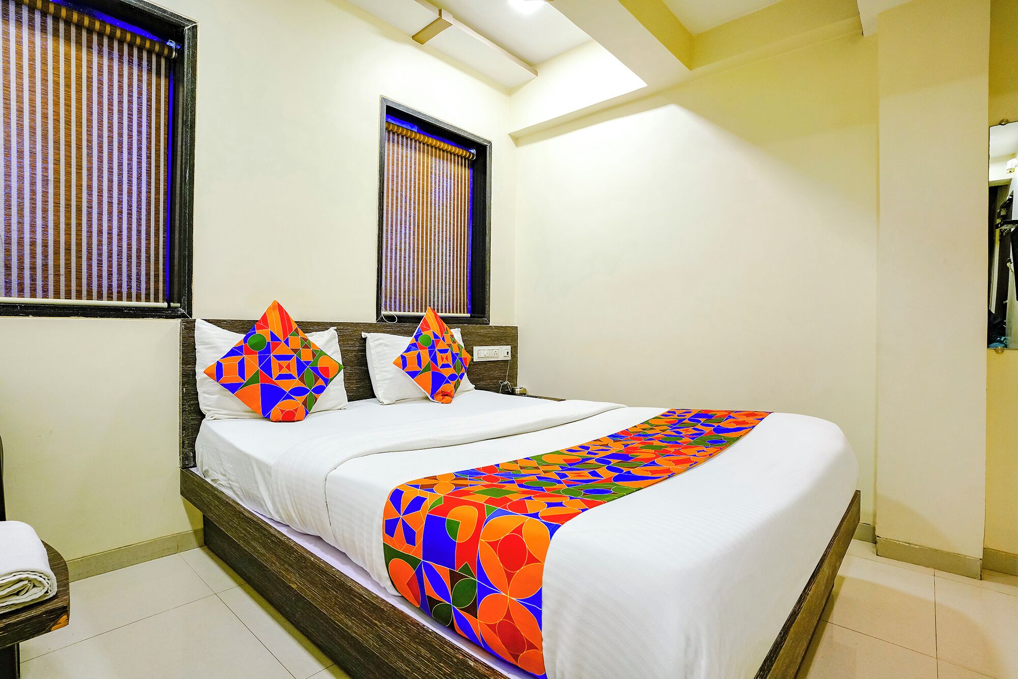 Classic Room | Desk, laptop workspace, free WiFi, bed sheets