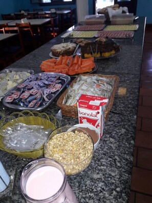 Breakfast buffet