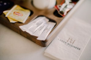 迷你吧、客房內保險箱、書桌、隔音