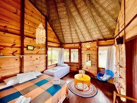 Bangalô 1 | Minibar, blackout drapes, free WiFi, bed sheets