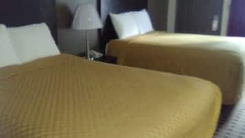 書桌、熨斗/熨衫板、免費 Wi-Fi、床單