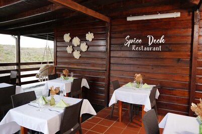 Spice Bay Suites