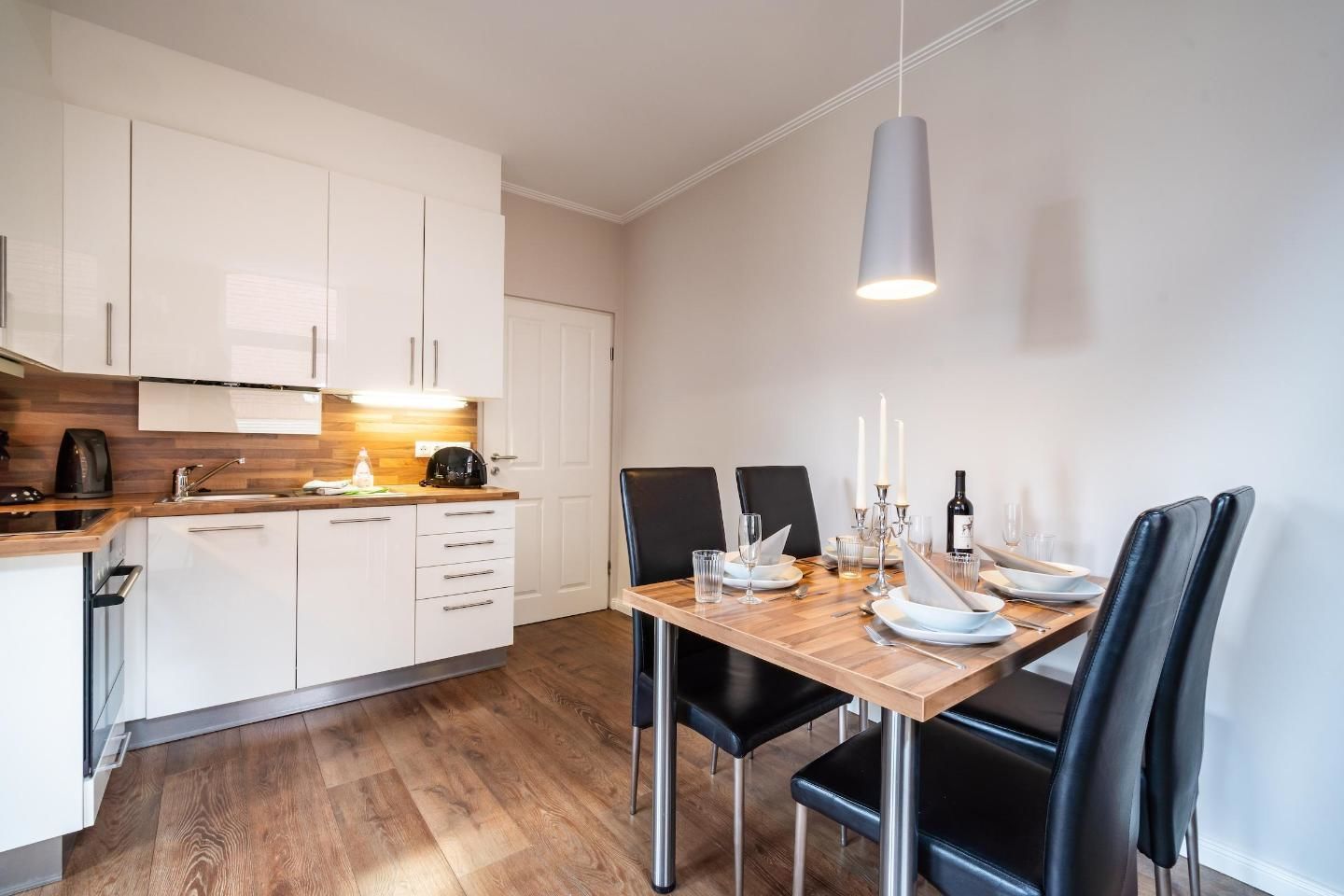 Apartment, 2 Bedrooms | Private kitchen | Full-sized fridge, microwave, oven, stovetop
