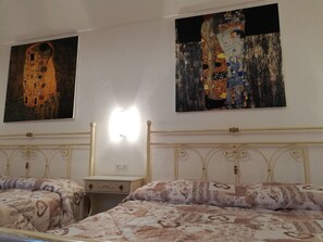 Classic Quadruple Room