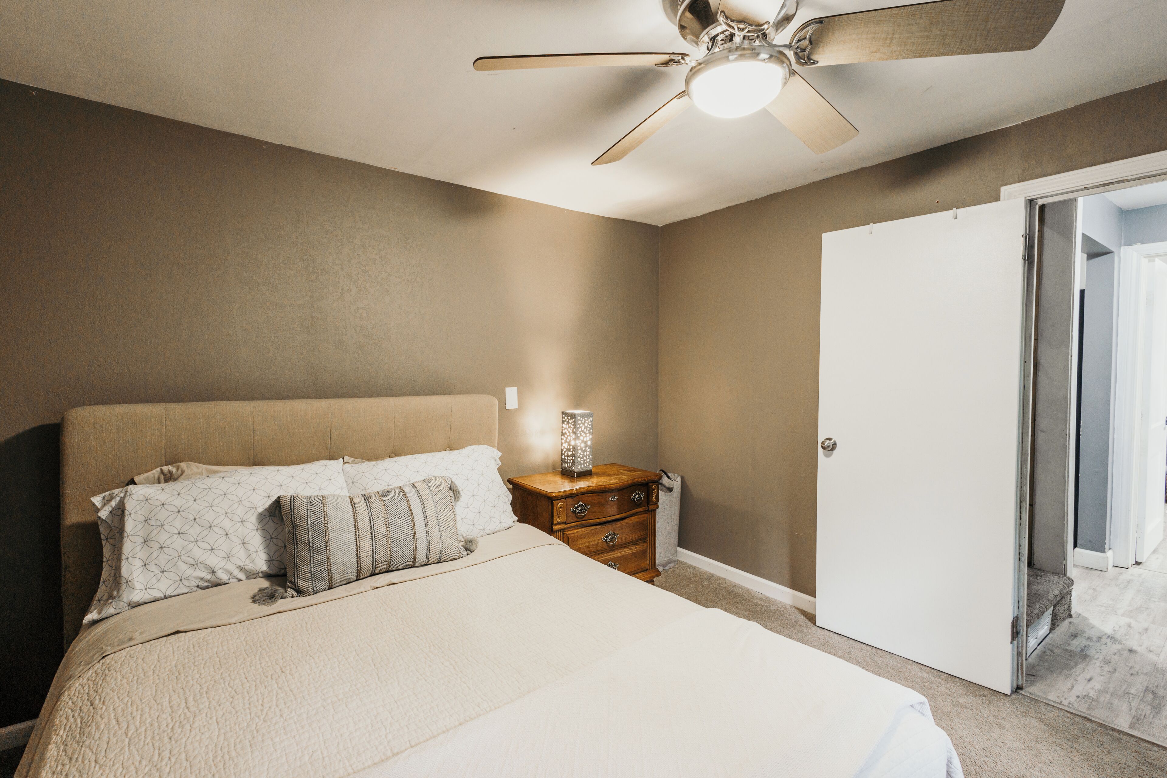 4 habitaciones, wifi gratis y ropa de cama 