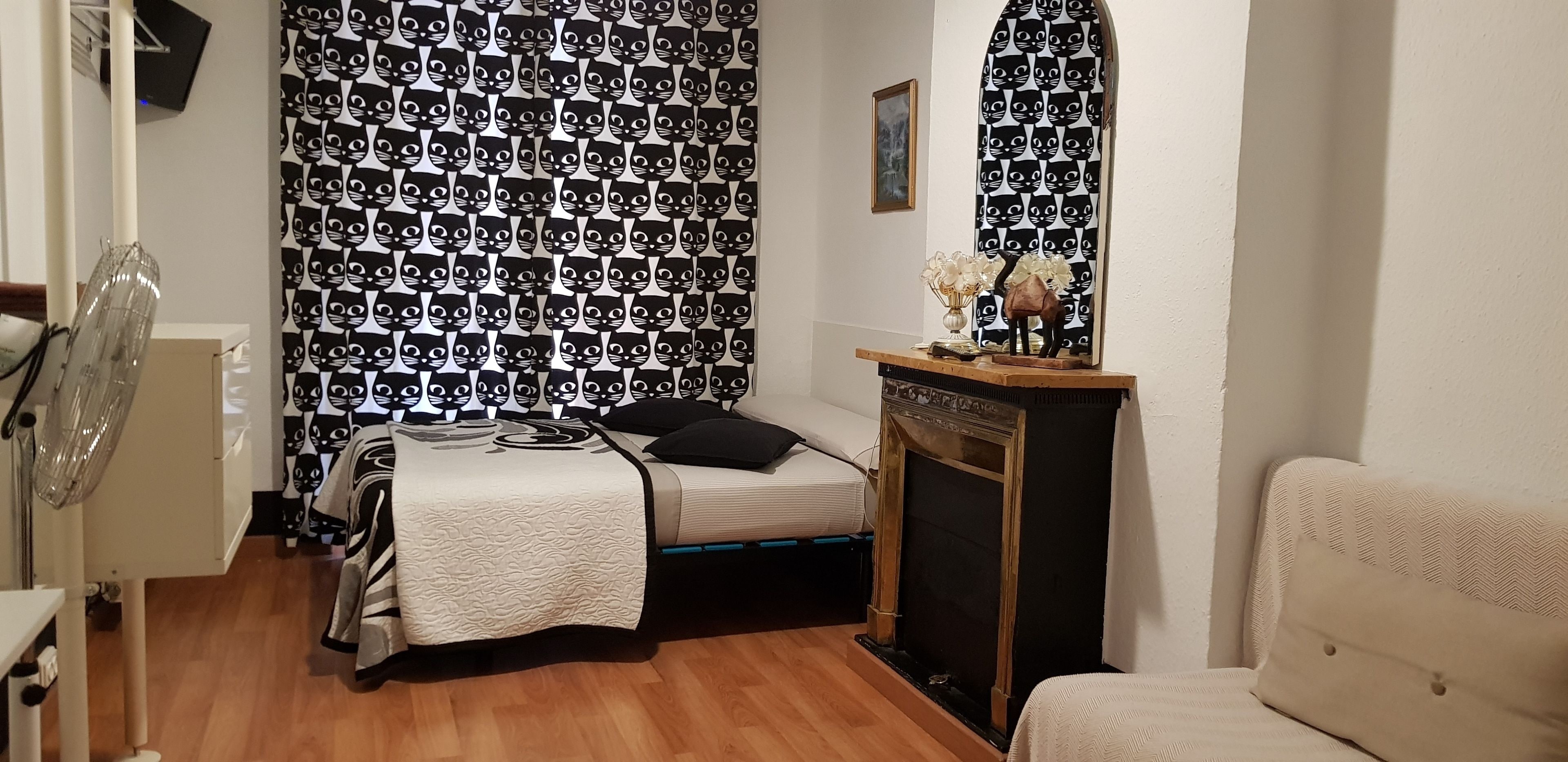 Foto - Hostal Loyola