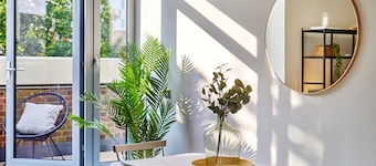 Designer City Centre Apartment