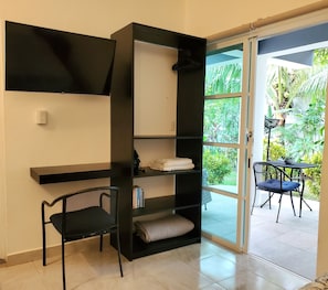 Hypo-allergenic bedding, minibar, individually decorated - Cozumel 400A - Vacation Rental (Cozumel)