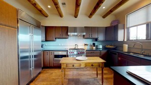 Condo (The Lincoln 402) | Private kitchen - The Lincoln 402 (Santa Fe)