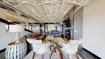 Condo (The Lincoln 503) | Living room | Flat-screen TV, fireplace