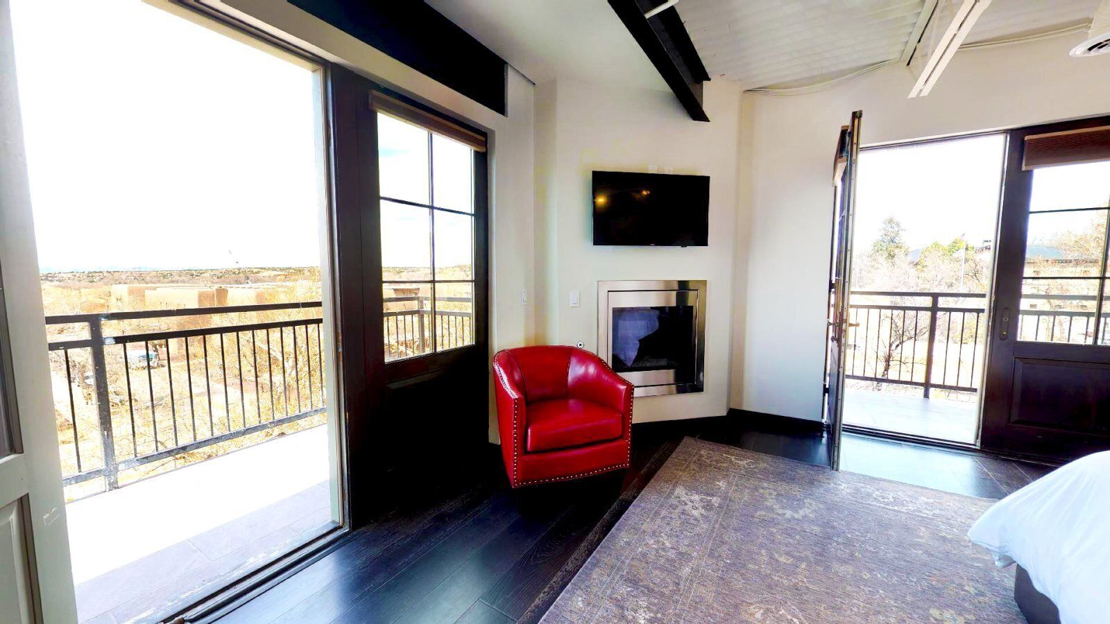 Condo (The Lincoln 503) | 2 bedrooms, desk, free WiFi