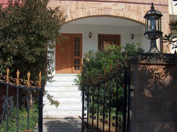 Front of property - Red Sun (Chios)