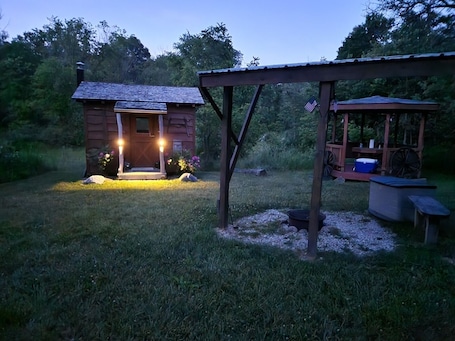 Property grounds. Unplug at cabin for 2