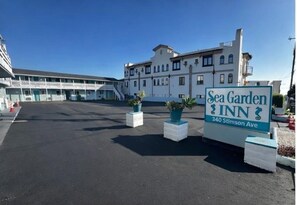 Front of property - Sea Garden Inn Pismo Beach- San Luis Obispo (Pismo Beach)