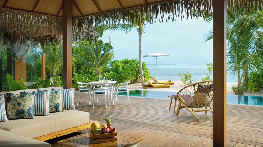 พูลแมน มัลดีฟส์ รีสอร์ท