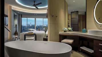 1 habitación, ropa de cama hipoalergénica y minibar