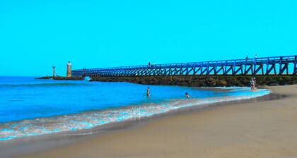 Nizza Capbretonnaise drei Räume zwischen Hafen, Handel und Strand