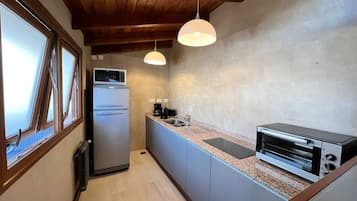 Apartment, City View (501)