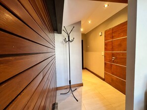 Departamento, vista a la ciudad (501) | 1 habitación, ropa de cama de alta calidad y decoración personalizada