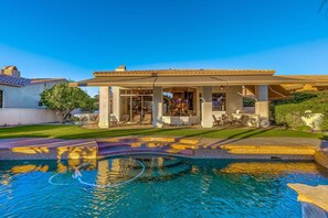 Unclassified image, 2 of 49, button