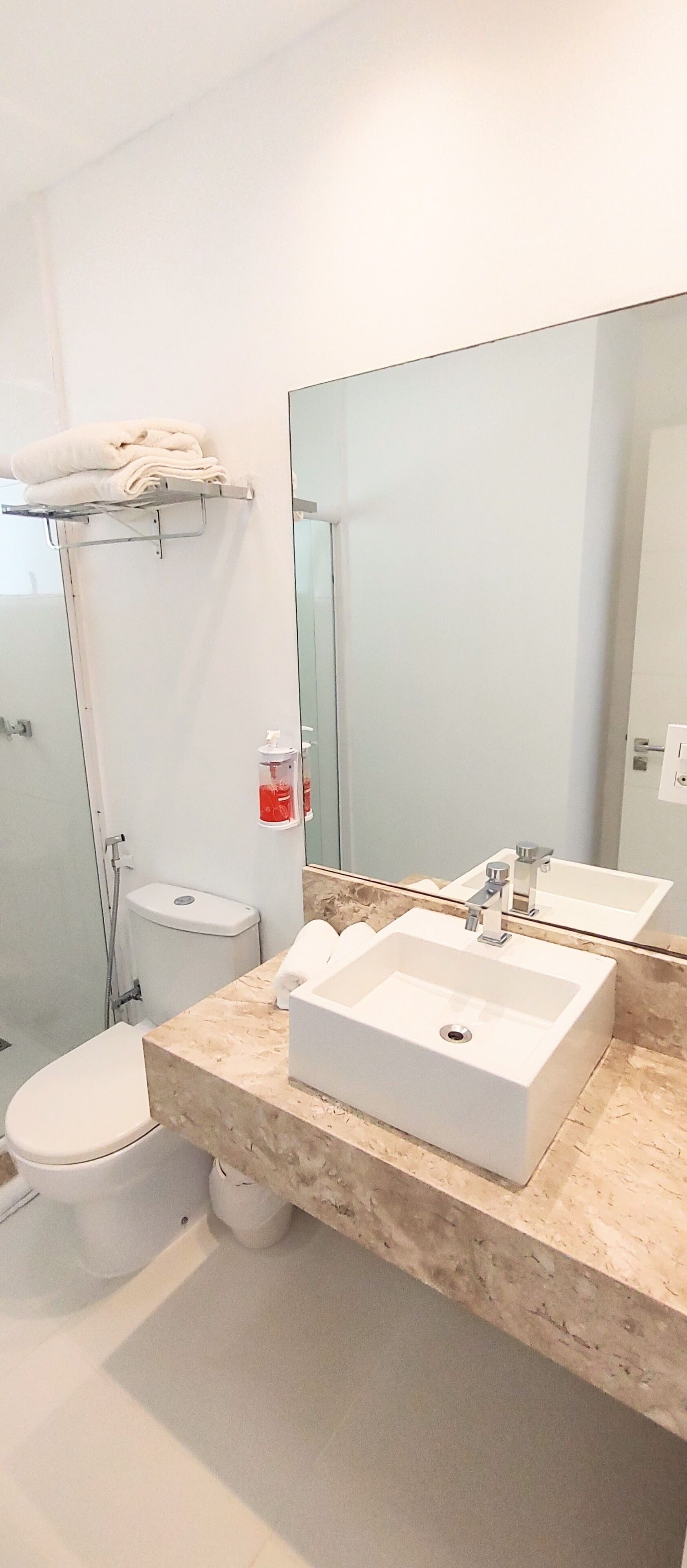 deluxe twin room | bathroom | shower, hair dryer, bathrobes, towels