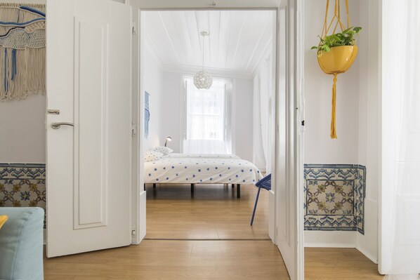 4 bedrooms, iron/ironing board, travel cot, free WiFi