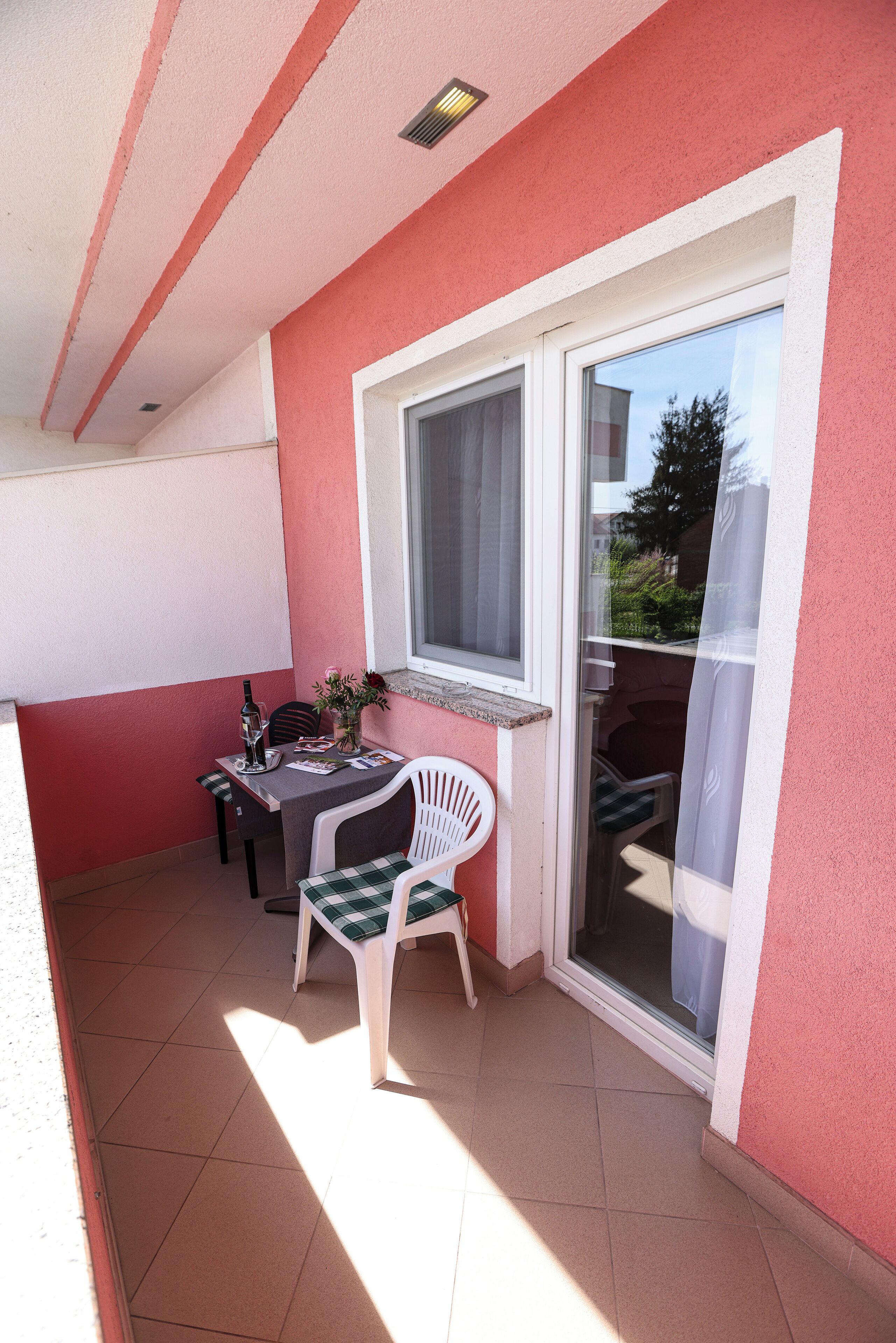 Chambre Double Confort | Terrasse/Patio
