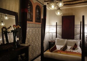1 bedroom - Ocre Shems Suite - Riad of charm in Marrakech (Marrakech)