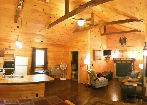 Superior Chalet Hemlock