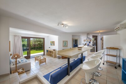 Cozy cottage 500m from the beach of Chia