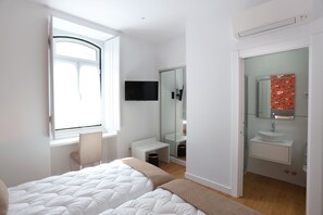 Executive Single Room (2)