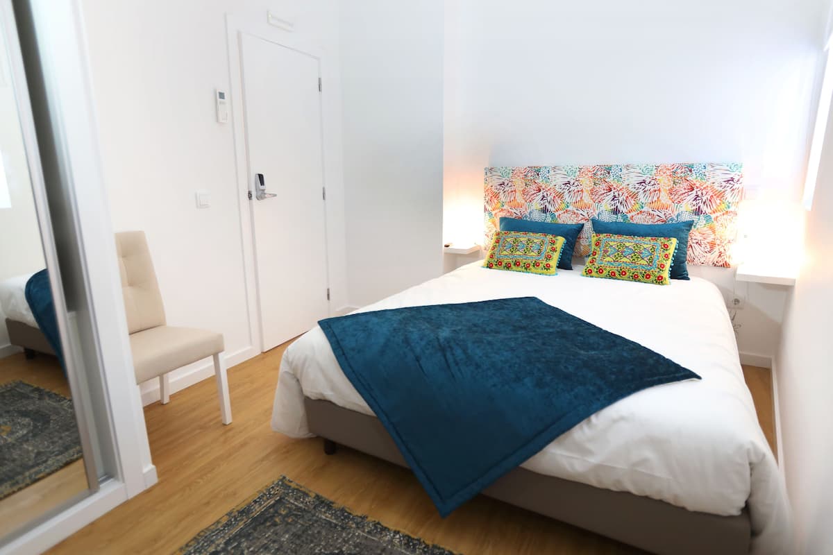 Hypo-allergenic bedding, individually decorated, individually furnished