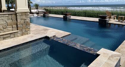 EXCLUSIVE ONE OF A KIND OCEAN FRONT BEACH HOUSE POOL AND SPA