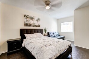 6 عدّة غرف نوم ومكتب ومكواة/لوح كي وواي فاي مجانًا