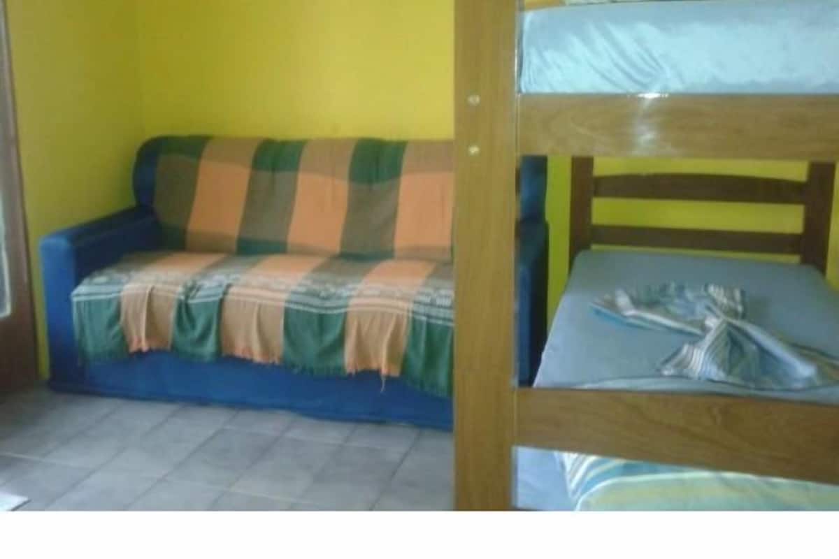 Dormitório compartilhado Feminino | 免费 WiFi、床单