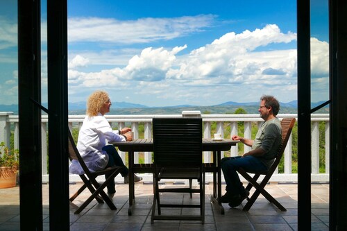 El Triskel de Chumbea: Relax and panoramic views in pure nature