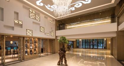 Ramada by Wyndham Zhenjiang City Center