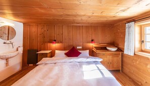 Imagen sin descripción, 3 de 28, botón