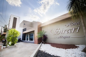 Bagian depan properti